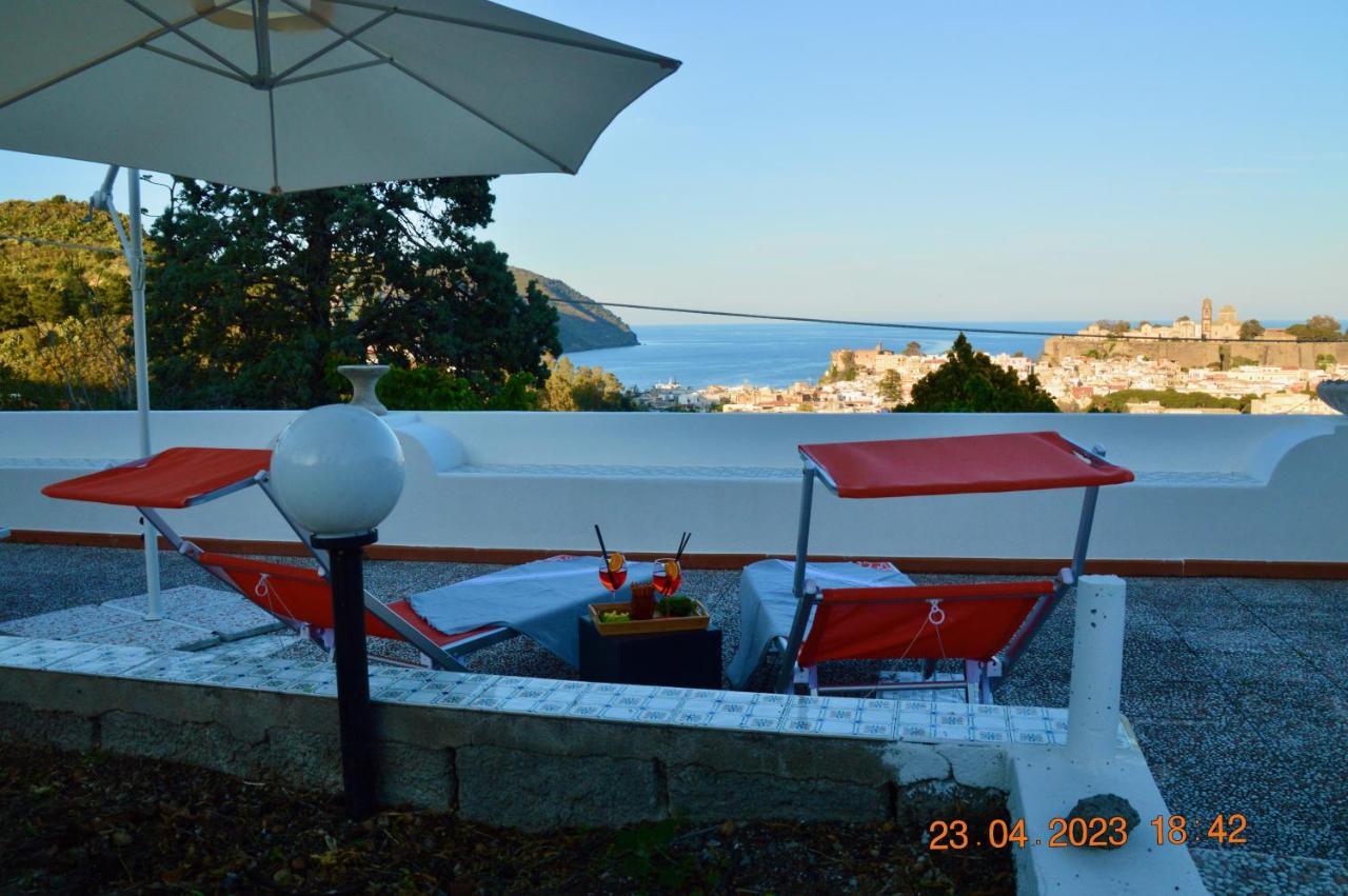 Villa La Milanina Lipari  Exterior photo